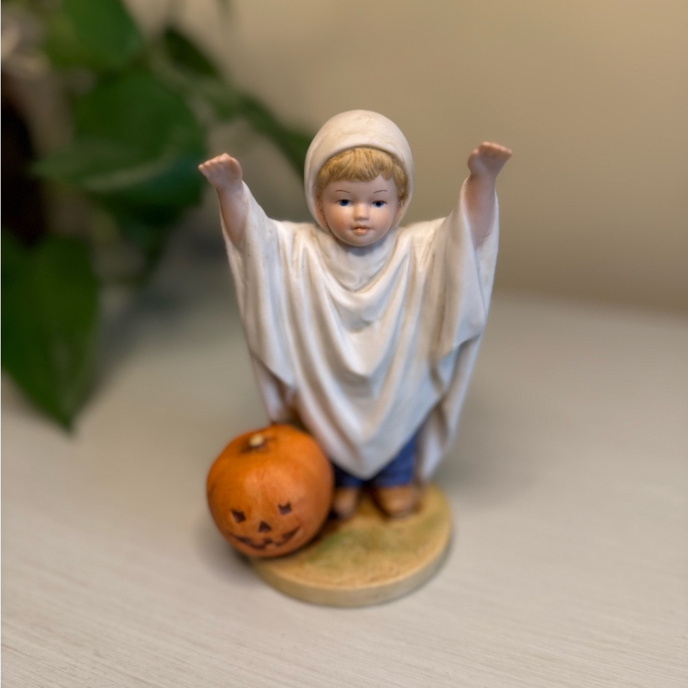 Denim Days Vintage HOMCO Figurine #1516 Danny “Halloween Fun” | Little Boy Ghost